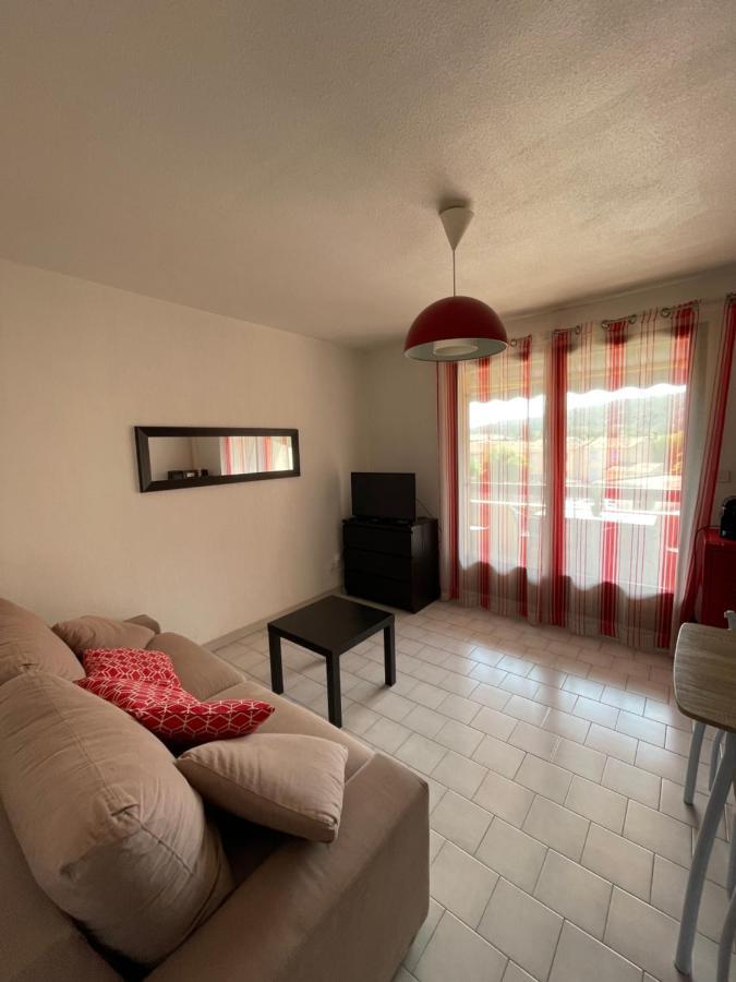 T2 Avec Piscine 5 Mn Des Plages Et Village * Sanary-sur-Mer
